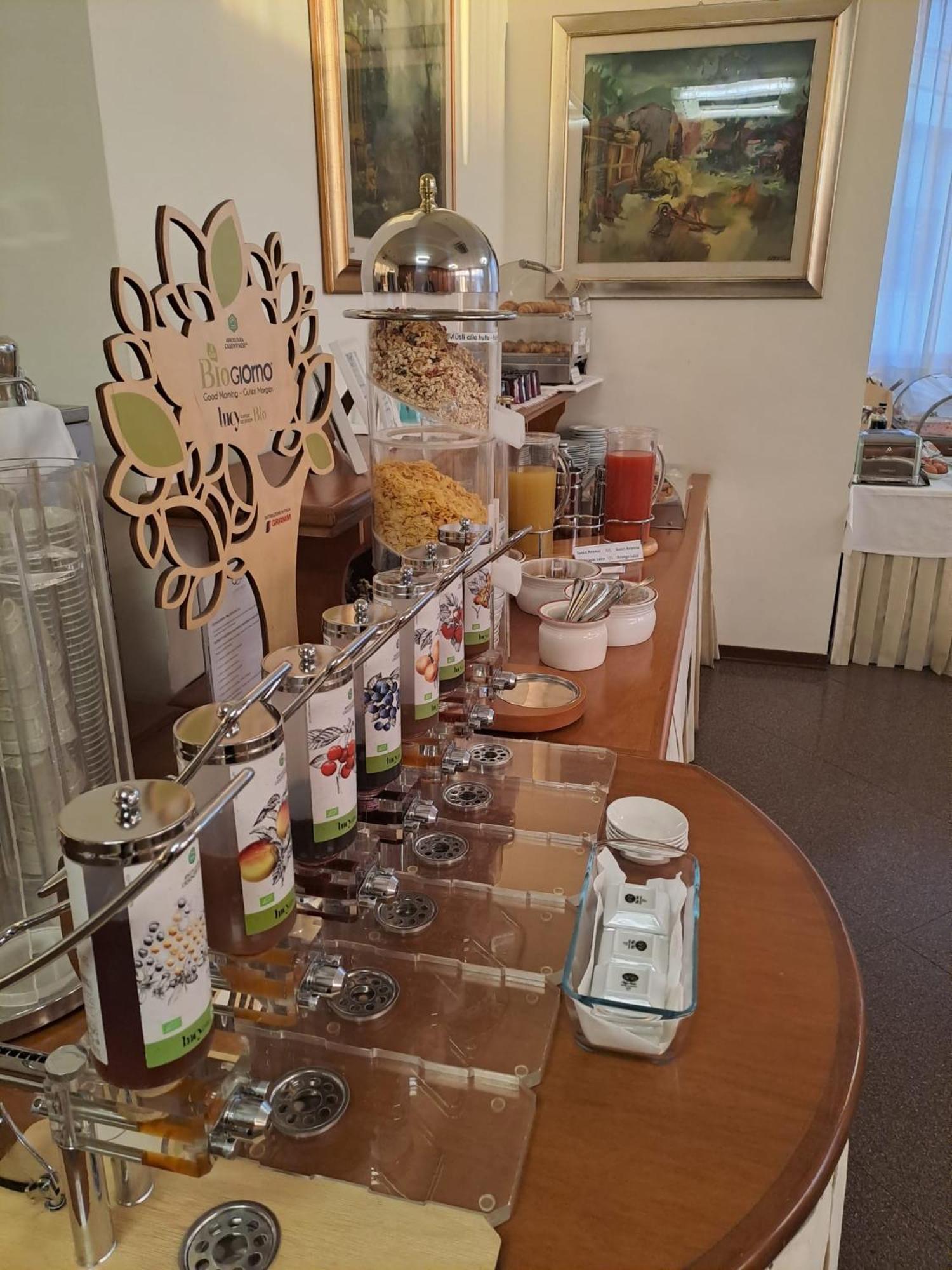 Hotel Internazionale Cervignano del Friuli Esterno foto