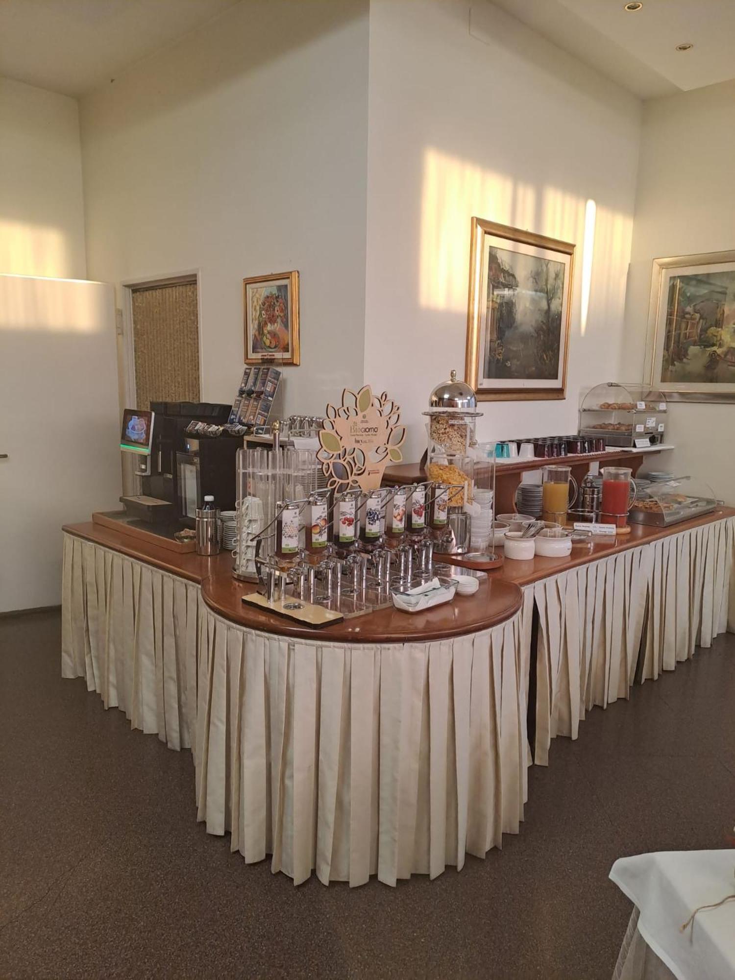 Hotel Internazionale Cervignano del Friuli Esterno foto