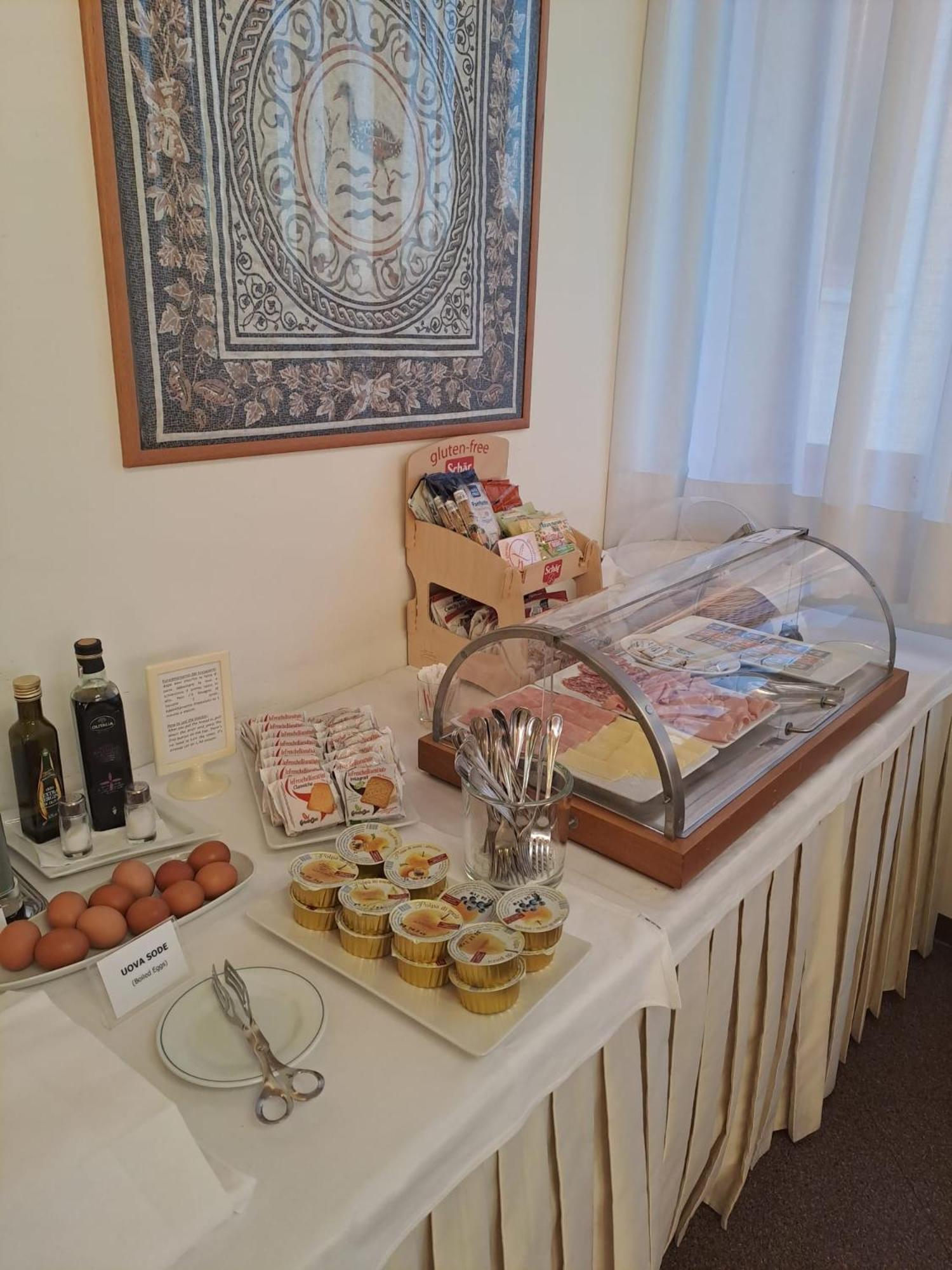 Hotel Internazionale Cervignano del Friuli Esterno foto