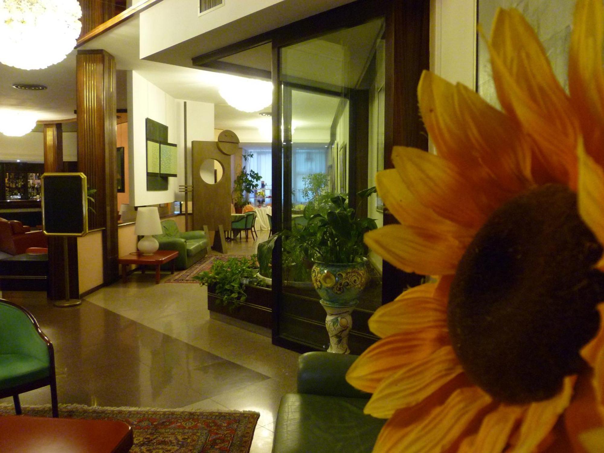 Hotel Internazionale Cervignano del Friuli Esterno foto