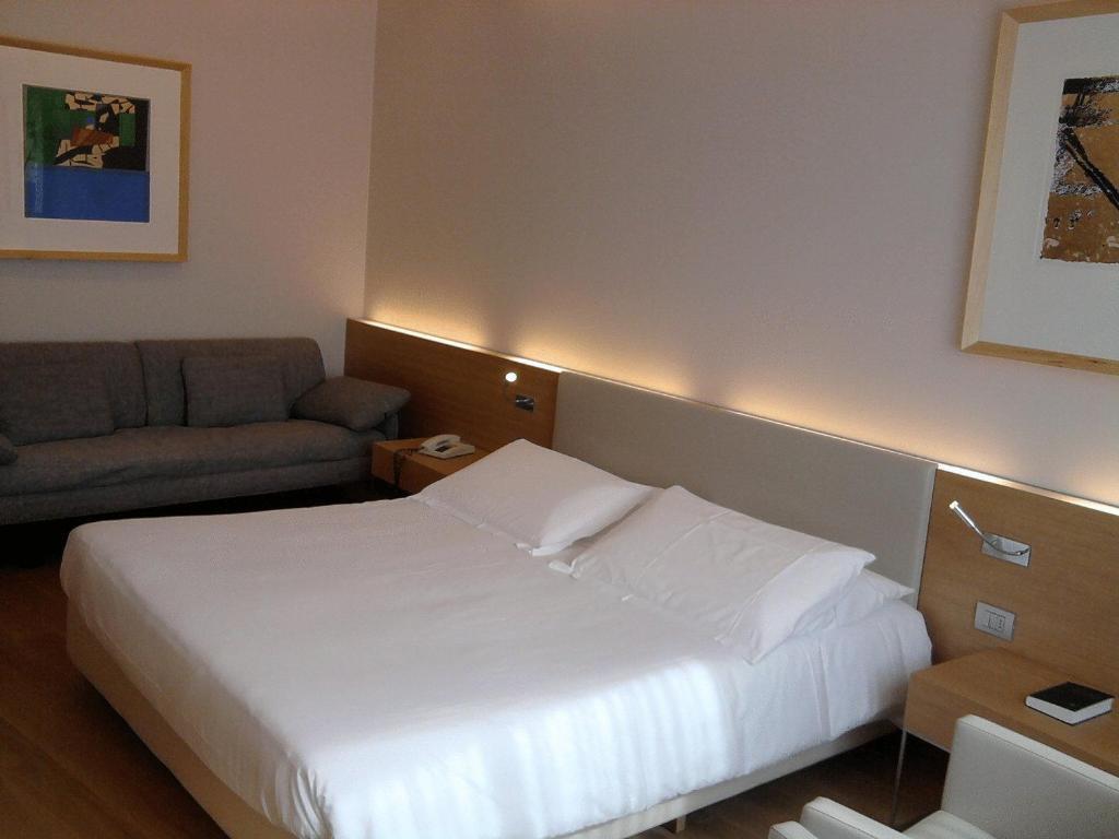 Hotel Internazionale Cervignano del Friuli Esterno foto